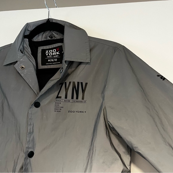 Zoo York | Unisex Wind Breaker - Picture 5 of 14